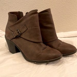 Brow Blowfish Booties